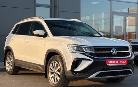 Volkswagen Taos, 2021 год, 2 800 000 рублей, 3 фотография