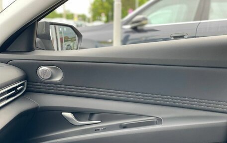 Hyundai Elantra, 2024 год, 2 450 000 рублей, 11 фотография