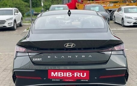 Hyundai Elantra, 2024 год, 2 450 000 рублей, 6 фотография