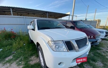 Nissan Pathfinder, 2010 год, 900 000 рублей, 6 фотография