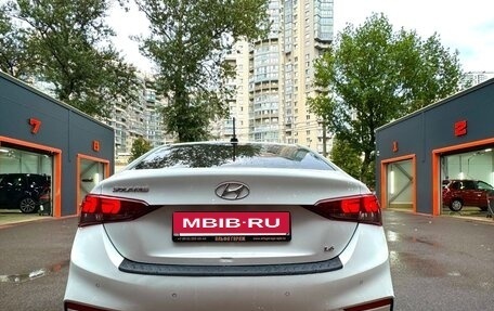 Hyundai Solaris II рестайлинг, 2018 год, 1 200 000 рублей, 3 фотография