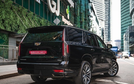 Cadillac Escalade V, 2021 год, 11 000 000 рублей, 2 фотография