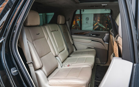 Cadillac Escalade V, 2021 год, 11 000 000 рублей, 12 фотография