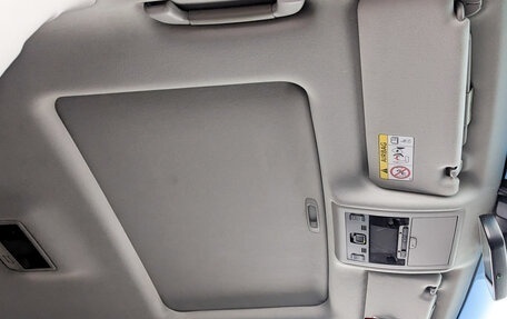 Toyota Land Cruiser 200, 2017 год, 6 250 000 рублей, 24 фотография