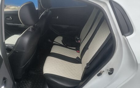 KIA Rio III рестайлинг, 2013 год, 750 000 рублей, 17 фотография