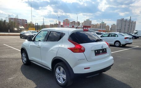 Nissan Juke II, 2013 год, 1 070 000 рублей, 7 фотография