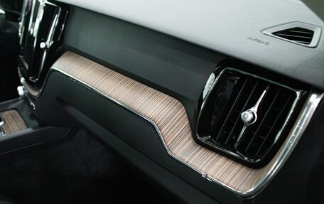 Volvo XC60 II, 2022 год, 7 648 000 рублей, 33 фотография