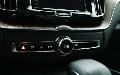 Volvo XC60 II, 2022 год, 7 648 000 рублей, 31 фотография