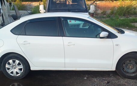 Volkswagen Polo VI (EU Market), 2015 год, 420 000 рублей, 2 фотография