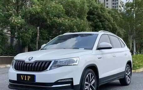 Skoda Kamiq I, 2022 год, 1 620 000 рублей, 2 фотография