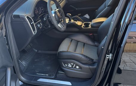 Porsche Cayenne III, 2020 год, 12 000 000 рублей, 6 фотография