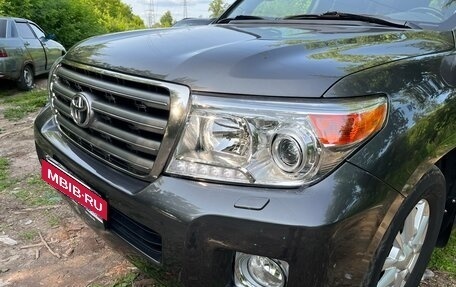 Toyota Land Cruiser 200, 2011 год, 3 150 000 рублей, 16 фотография