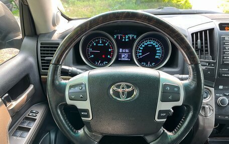 Toyota Land Cruiser 200, 2011 год, 3 150 000 рублей, 20 фотография