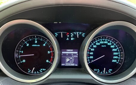 Toyota Land Cruiser 200, 2011 год, 3 150 000 рублей, 24 фотография