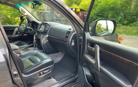 Toyota Land Cruiser 200, 2011 год, 3 150 000 рублей, 25 фотография