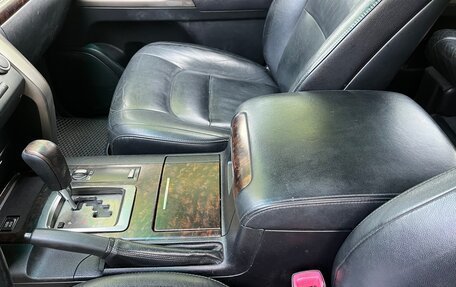 Toyota Land Cruiser 200, 2011 год, 3 150 000 рублей, 34 фотография