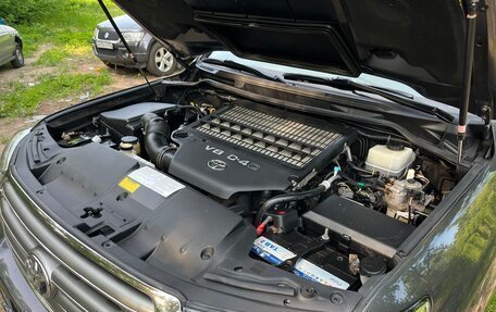 Toyota Land Cruiser 200, 2011 год, 3 150 000 рублей, 28 фотография