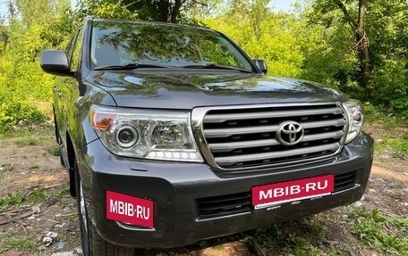 Toyota Land Cruiser 200, 2011 год, 3 150 000 рублей, 32 фотография