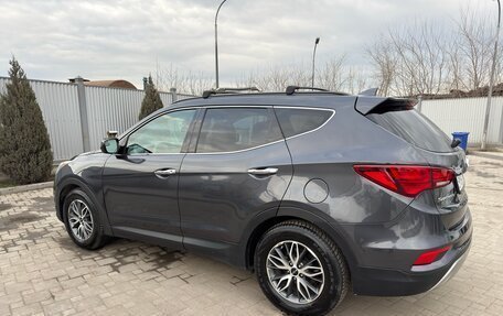 Hyundai Santa Fe III рестайлинг, 2017 год, 2 300 000 рублей, 3 фотография