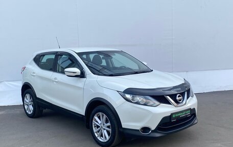 Nissan Qashqai, 2015 год, 1 090 000 рублей, 3 фотография