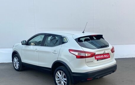 Nissan Qashqai, 2015 год, 1 090 000 рублей, 7 фотография