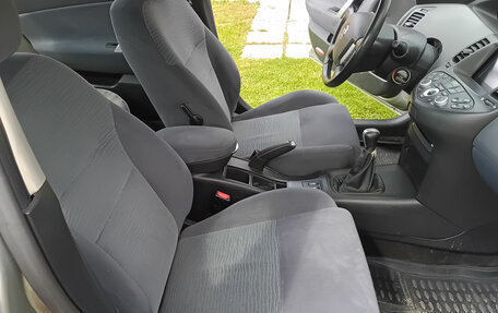Nissan Primera III, 2005 год, 200 000 рублей, 8 фотография