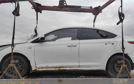 Hyundai Solaris II рестайлинг, 2018 год, 836 000 рублей, 4 фотография