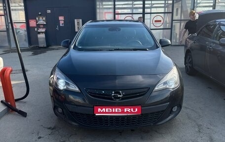 Opel Astra J, 2012 год, 650 000 рублей, 1 фотография