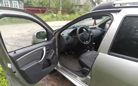 Renault Duster I рестайлинг, 2014 год, 900 000 рублей, 5 фотография