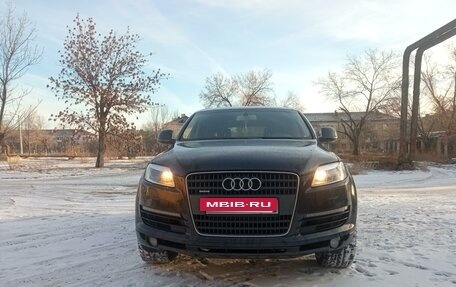 Audi Q7, 2007 год, 1 200 000 рублей, 2 фотография
