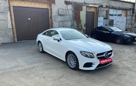 Mercedes-Benz E-Класс, 2019 год, 3 600 000 рублей, 11 фотография