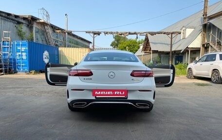 Mercedes-Benz E-Класс, 2019 год, 3 600 000 рублей, 18 фотография