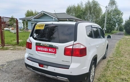 Chevrolet Orlando I, 2012 год, 970 000 рублей, 20 фотография