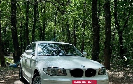 BMW 1 серия, 2010 год, 1 150 000 рублей, 6 фотография