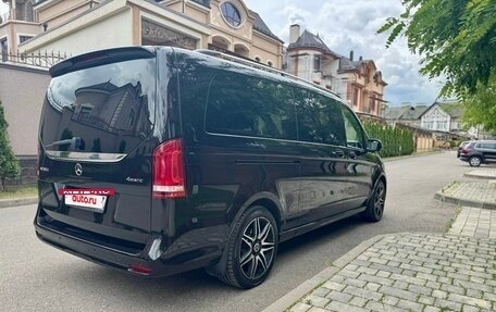 Mercedes-Benz V-Класс, 2022 год, 8 500 000 рублей, 4 фотография