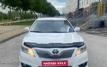 Toyota Camry, 2010 год, 1 200 000 рублей, 4 фотография