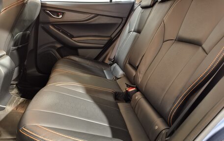 Subaru XV II, 2018 год, 2 300 000 рублей, 14 фотография