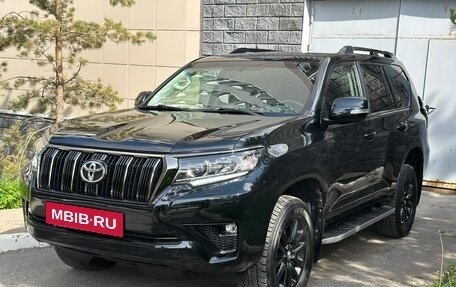 Toyota Land Cruiser Prado 150 рестайлинг 2, 2020 год, 5 990 000 рублей, 26 фотография