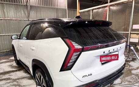 Geely Atlas, 2024 год, 2 950 000 рублей, 5 фотография