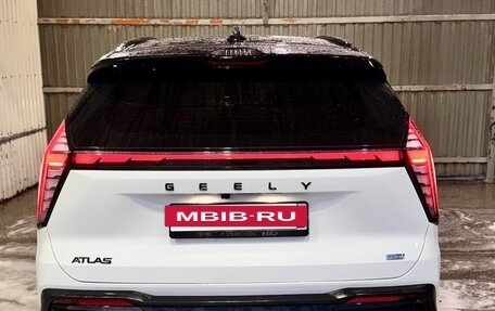 Geely Atlas, 2024 год, 2 950 000 рублей, 4 фотография