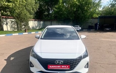Hyundai Solaris II рестайлинг, 2021 год, 1 200 000 рублей, 1 фотография