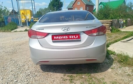 Hyundai Elantra V, 2012 год, 890 000 рублей, 1 фотография