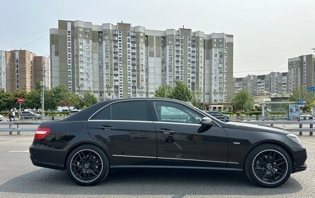 Mercedes-Benz E-Класс, 2010 год, 1 350 000 рублей, 5 фотография