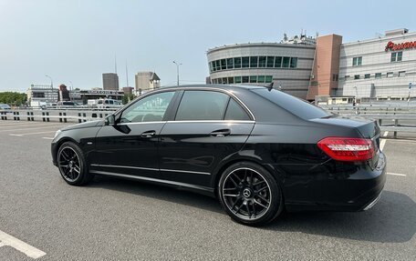 Mercedes-Benz E-Класс, 2010 год, 1 350 000 рублей, 9 фотография
