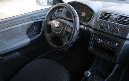 Skoda Fabia II, 2009 год, 371 000 рублей, 11 фотография