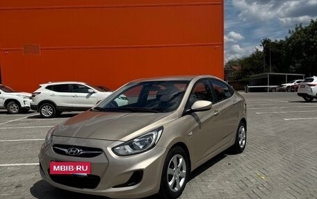 Hyundai Solaris II рестайлинг, 2014 год, 900 000 рублей, 7 фотография