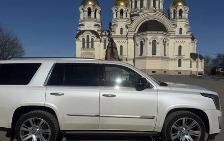 Cadillac Escalade IV, 2016 год, 4 660 000 рублей, 2 фотография
