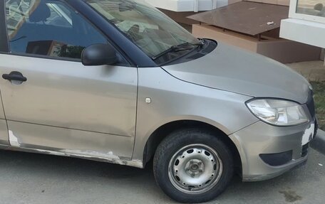 Skoda Fabia II, 2011 год, 350 000 рублей, 4 фотография