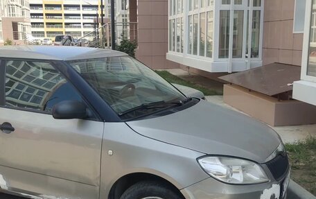 Skoda Fabia II, 2011 год, 350 000 рублей, 3 фотография
