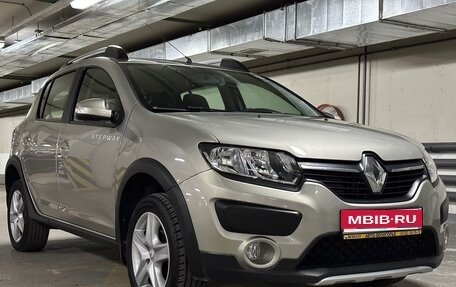 Renault Sandero II рестайлинг, 2017 год, 1 395 000 рублей, 1 фотография